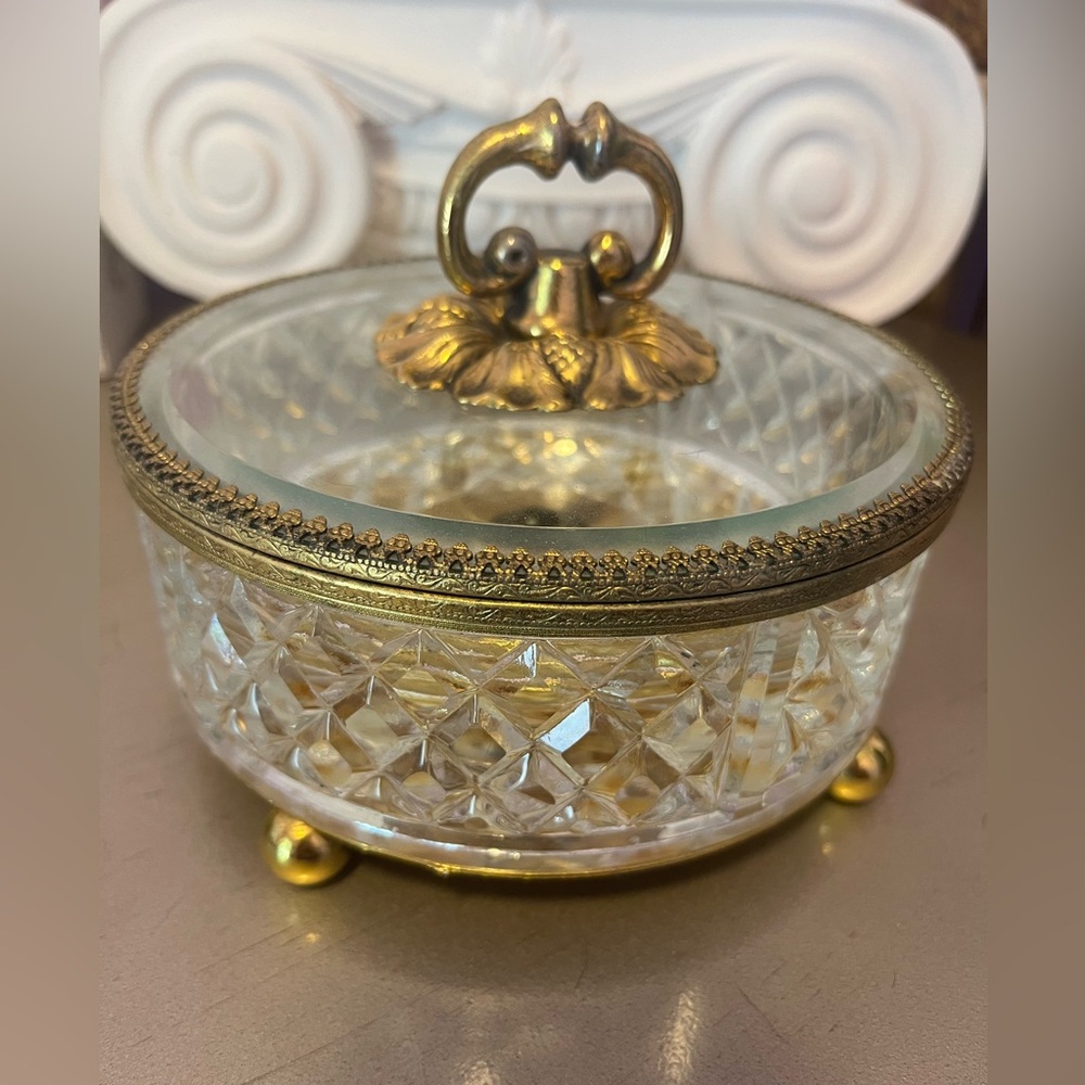 Round Brass Glass Ormolu Filigree Jewelry Casket Trinket Box